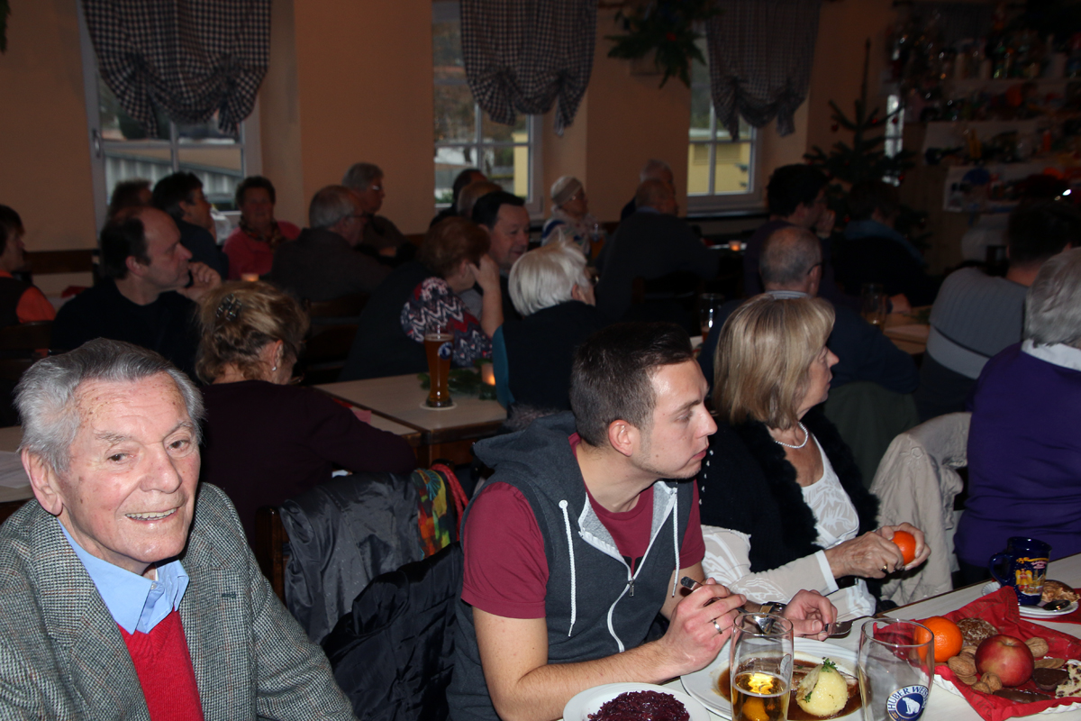 Weihnachtsfeier2014-007